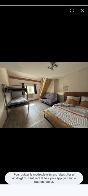 4 soveværelser, strygejern/strygebræt, sengetøj