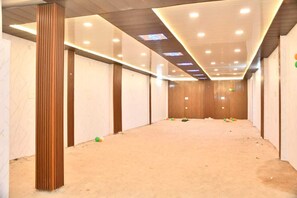Banquet hall - Hotel Grand Inn (Unnao)