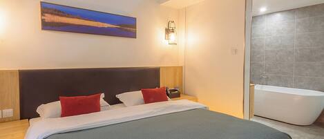 Room, 1 Bedroom, Accessible, Smoking | 1 bedroom