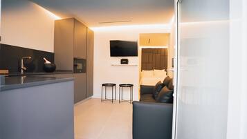 Suite, Patio, Valley View | Private kitchen
