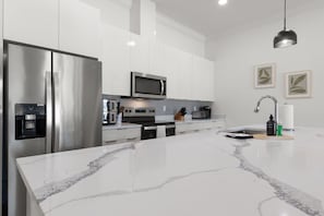 Apartment | 3 bedrooms, Internet