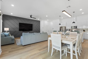 Apartment | 3 bedrooms, Internet
