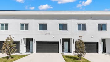 Apartment | 3 bedrooms, Internet