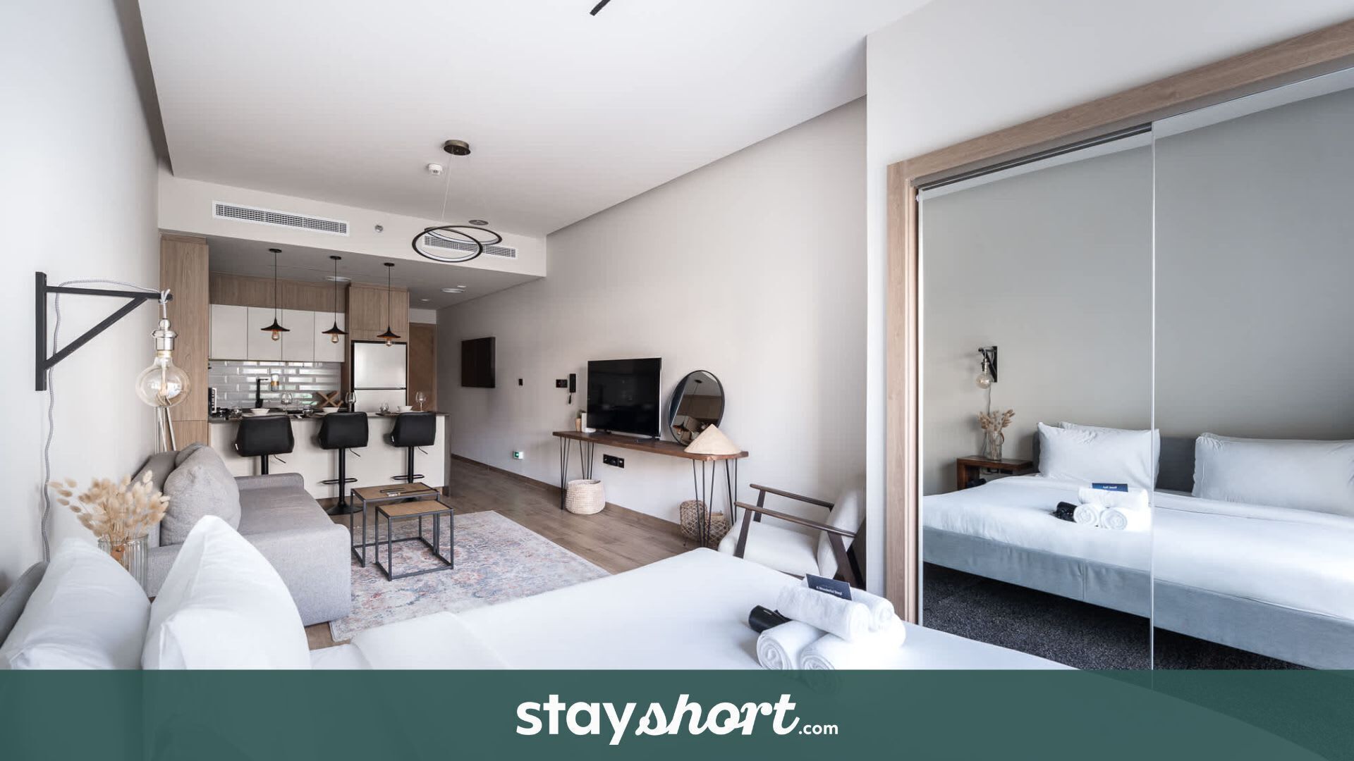 Bügeleisen/Bügelbrett, WLAN, Bettwäsche