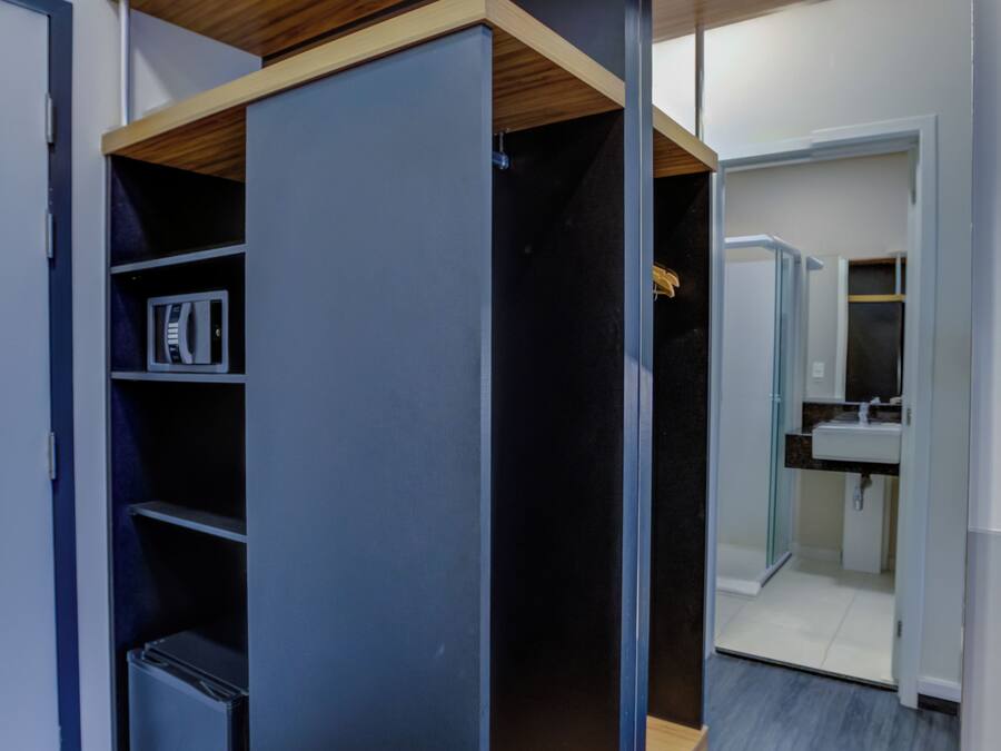 Superior Double Room, City View | Minibar, in-room safe, desk, laptop workspace