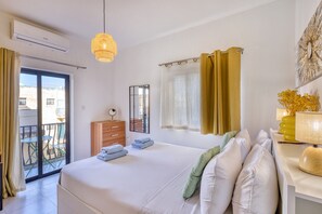 2 habitaciones, escritorio, tabla de planchar con plancha y wifi gratis 