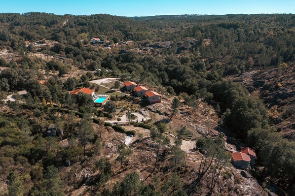 منظر من الجو على ارتفاع عالٍ