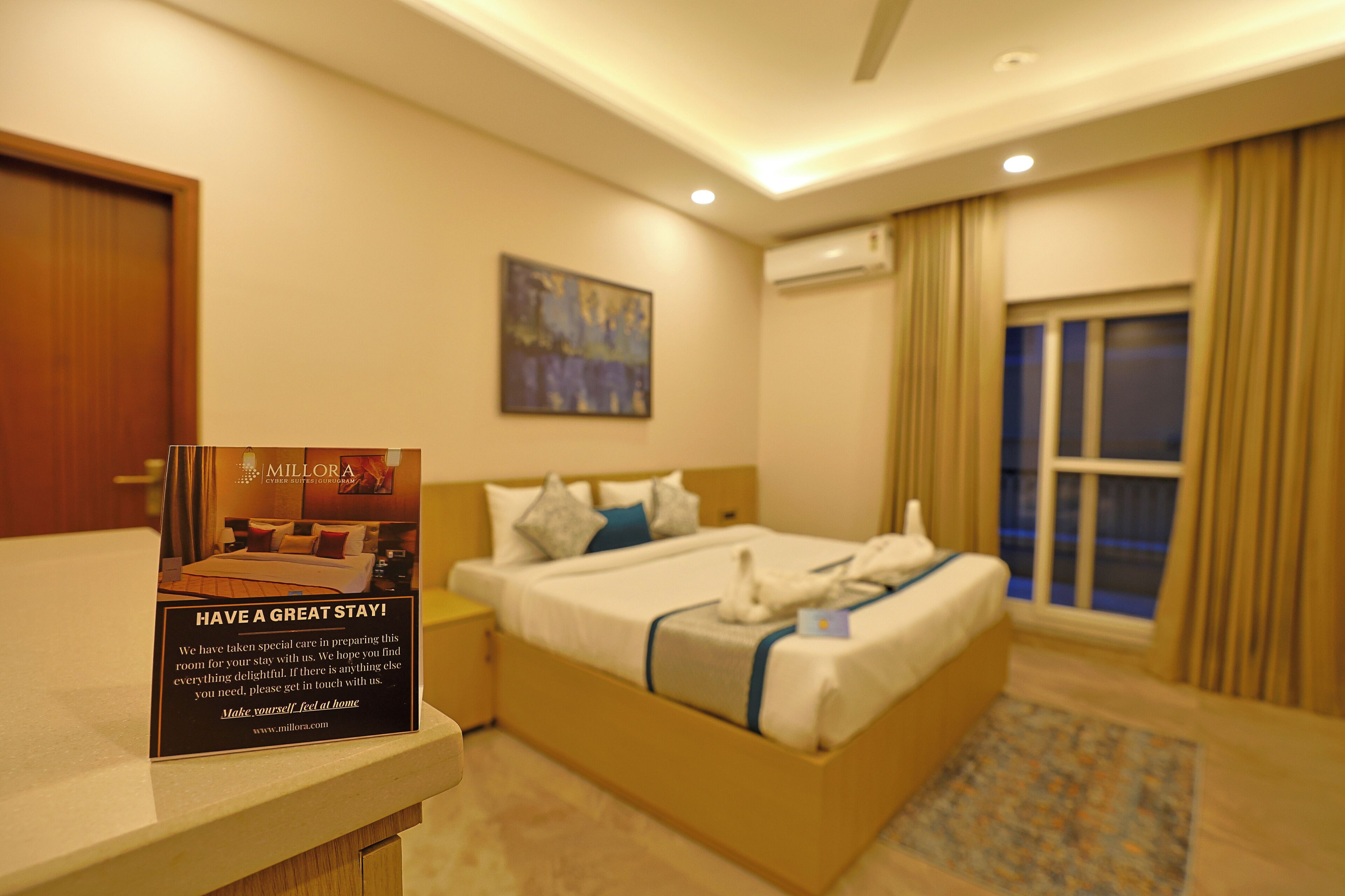 Premium Double Room | Desk, rollaway beds, free WiFi, bed sheets