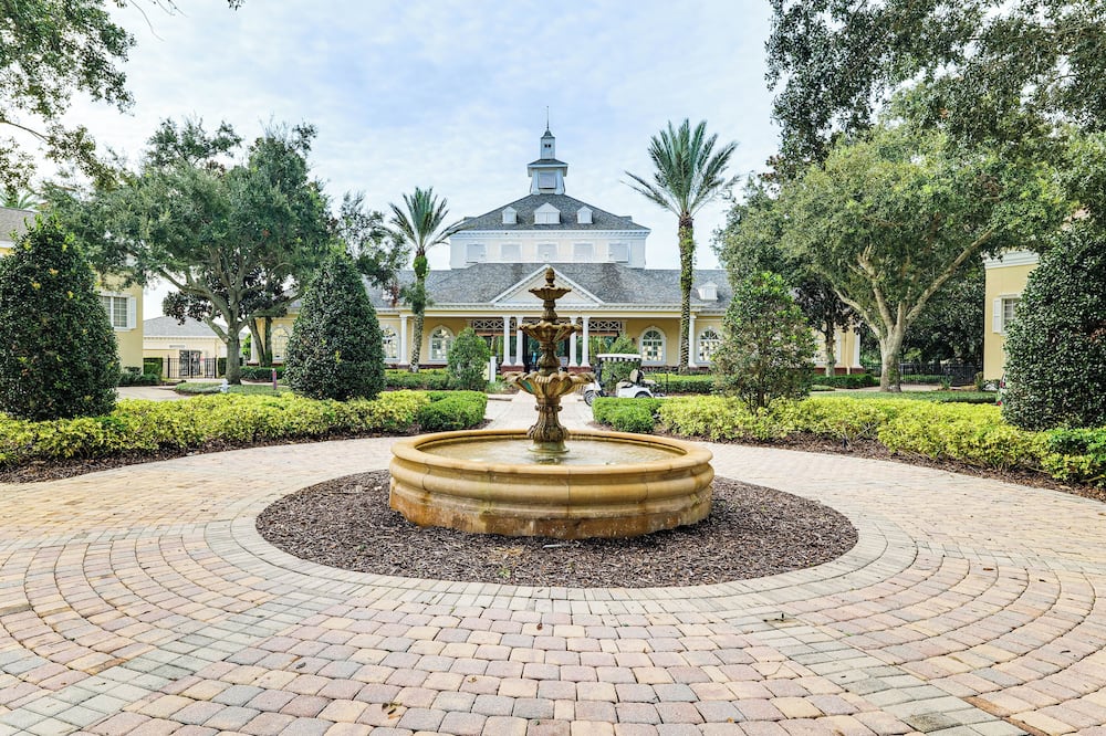 Pets Welcome, Golf Course Views: Reunion Retreat - Everglades
