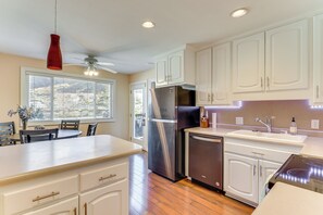 Hus (4 Bedrooms) | Innvendig