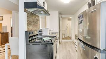 Apartment (1 Bedroom) | Interior