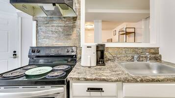 Apartment (1 Bedroom) | Interior