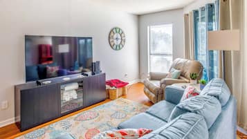 Apartment (2 Bedrooms) | Front of property