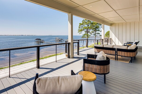 House (4 Bedrooms) | Interior - Private Beach + Bay View: Luxury Navarre Escape! (Navarre)