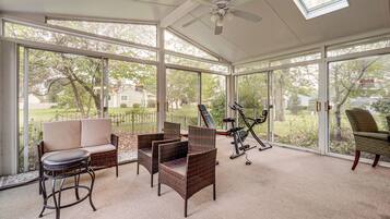 Rumah (6 Bedrooms) | Interior