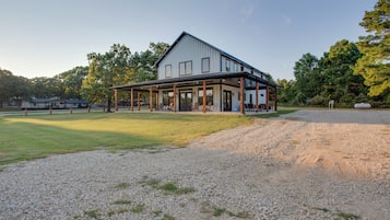 Rumah (4 Bedrooms) | Interior