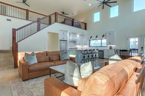 บ้านพัก (4 Bedrooms) | ภายใน