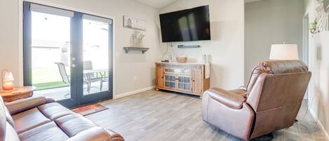 House (3 Bedrooms) | Front of property