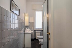 Departamento, balcón | Baño