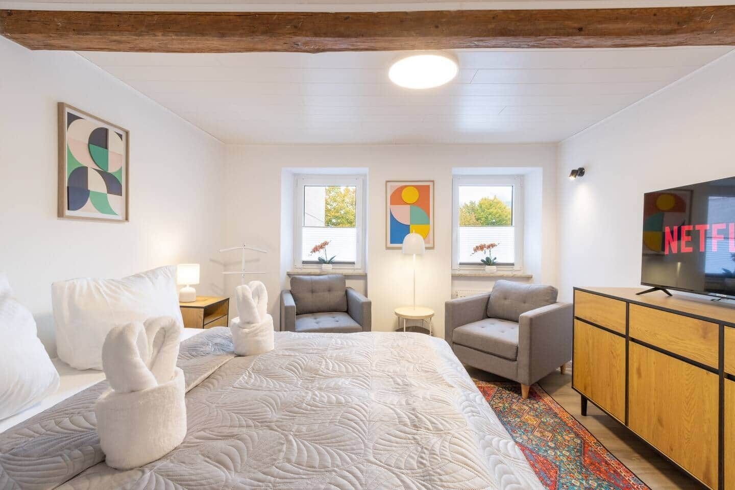 1 bedroom, WiFi, bed sheets