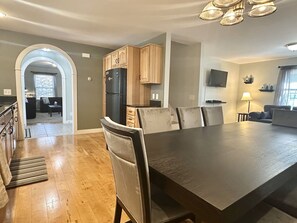 Unclassified image, 2 of 44, button