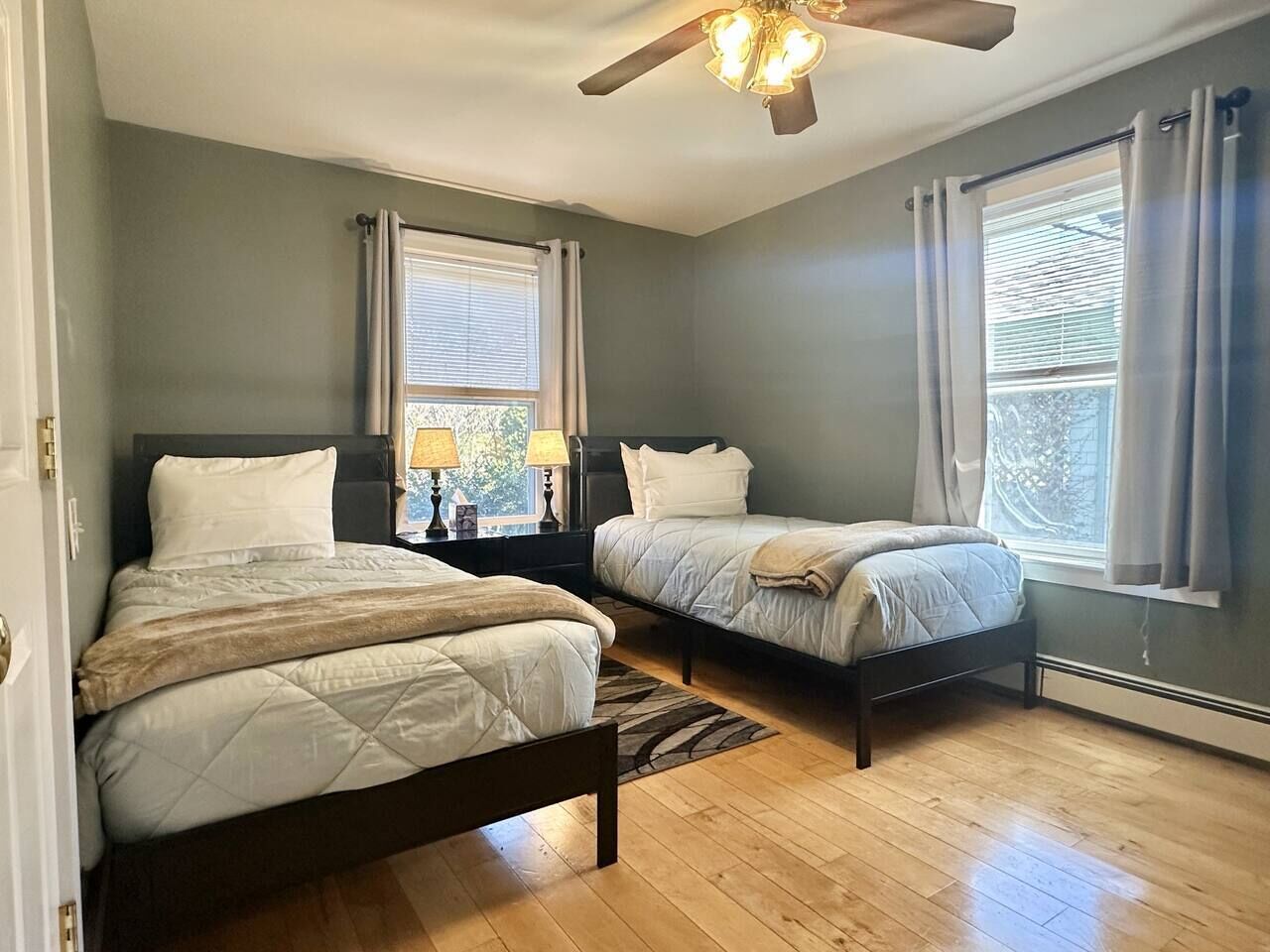 3 Schlafzimmer, Schreibtisch, WLAN, Bettwäsche