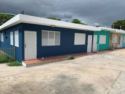 Hike, Dive, Water, Fun, one Minute Walk to Beach