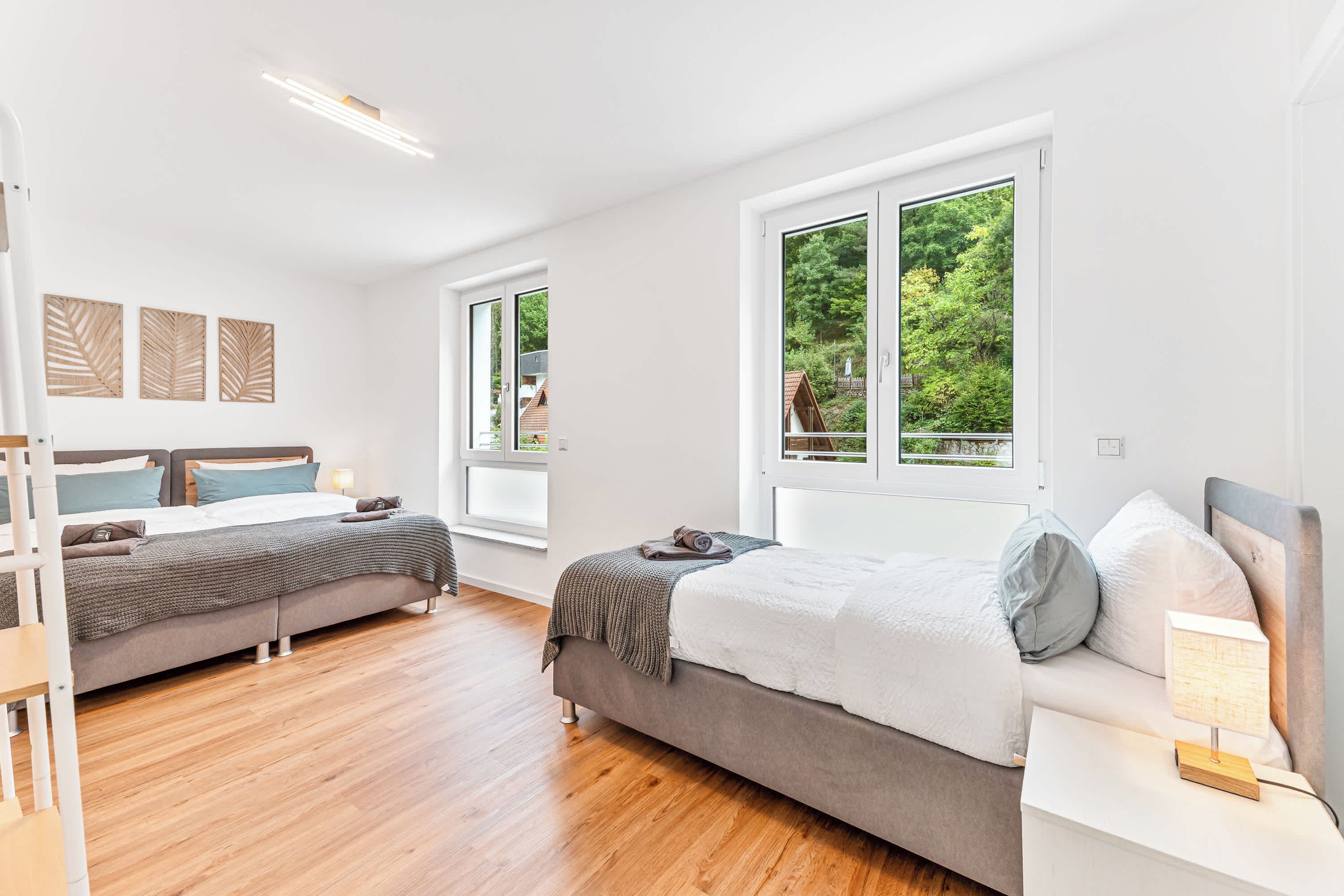 5 chambres, fer et planche à repasser, lit parapluie, Wi-Fi