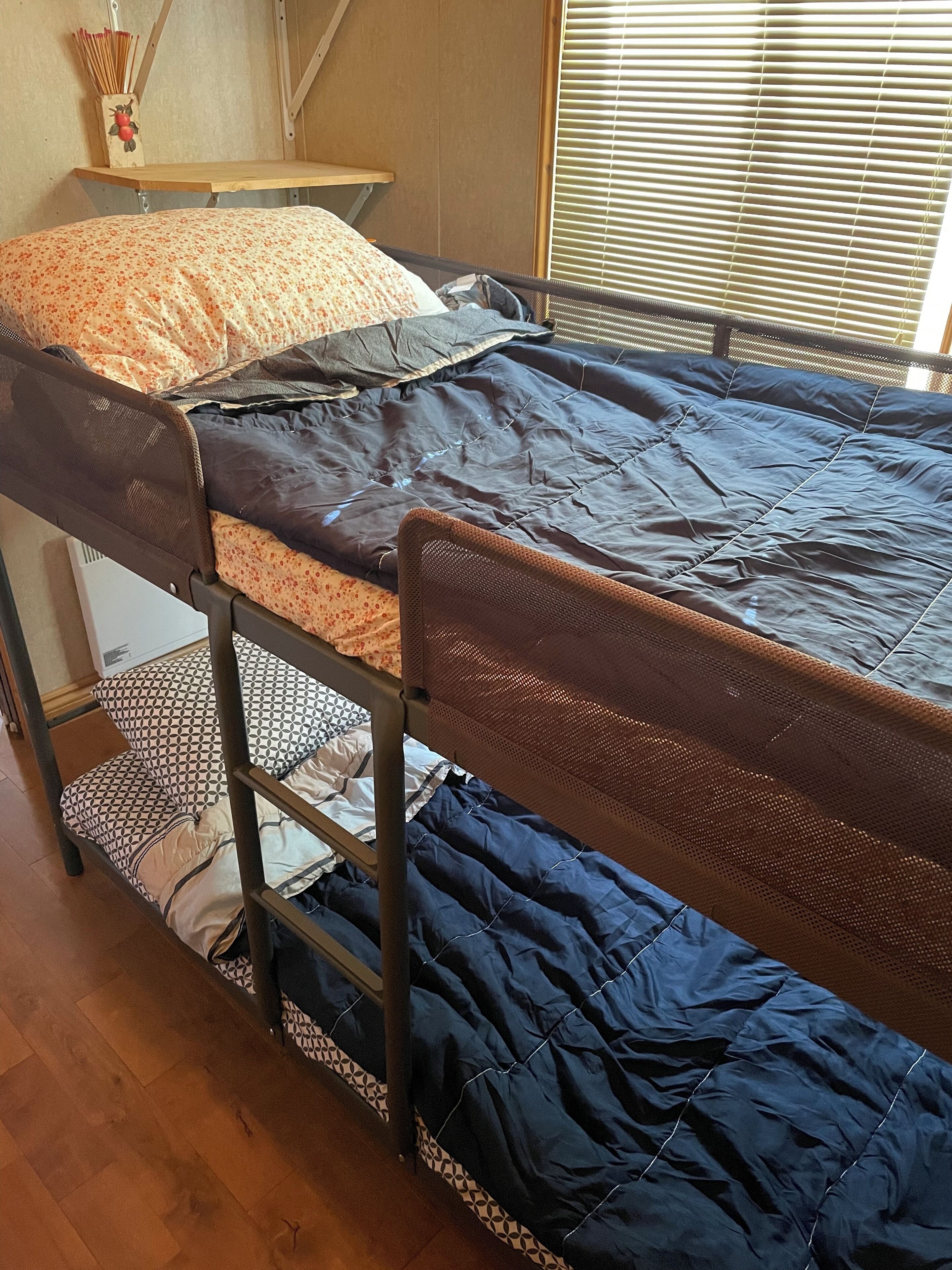 2 soverom, wi-fi (inkludert) og sengetøy