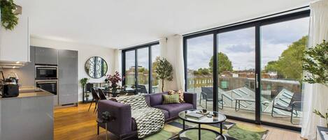 Télévision, espaces bureaux