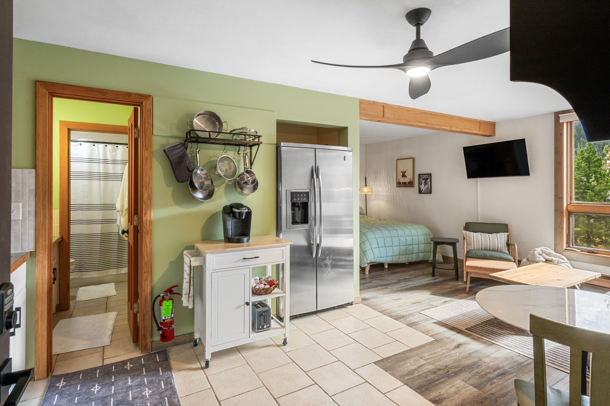 1 bedroom, iron/ironing board, WiFi, bed sheets
