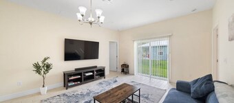 Modern Casa-10 minutes from UCF