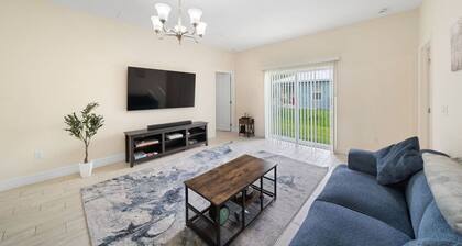 Modern Casa-10 minutes from UCF