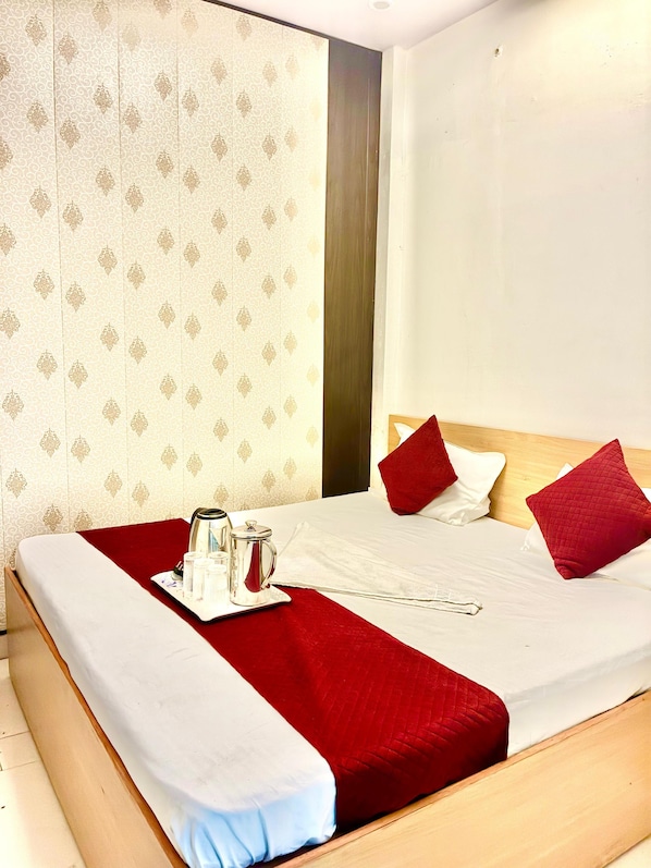 Deluxe Double Room | Free WiFi