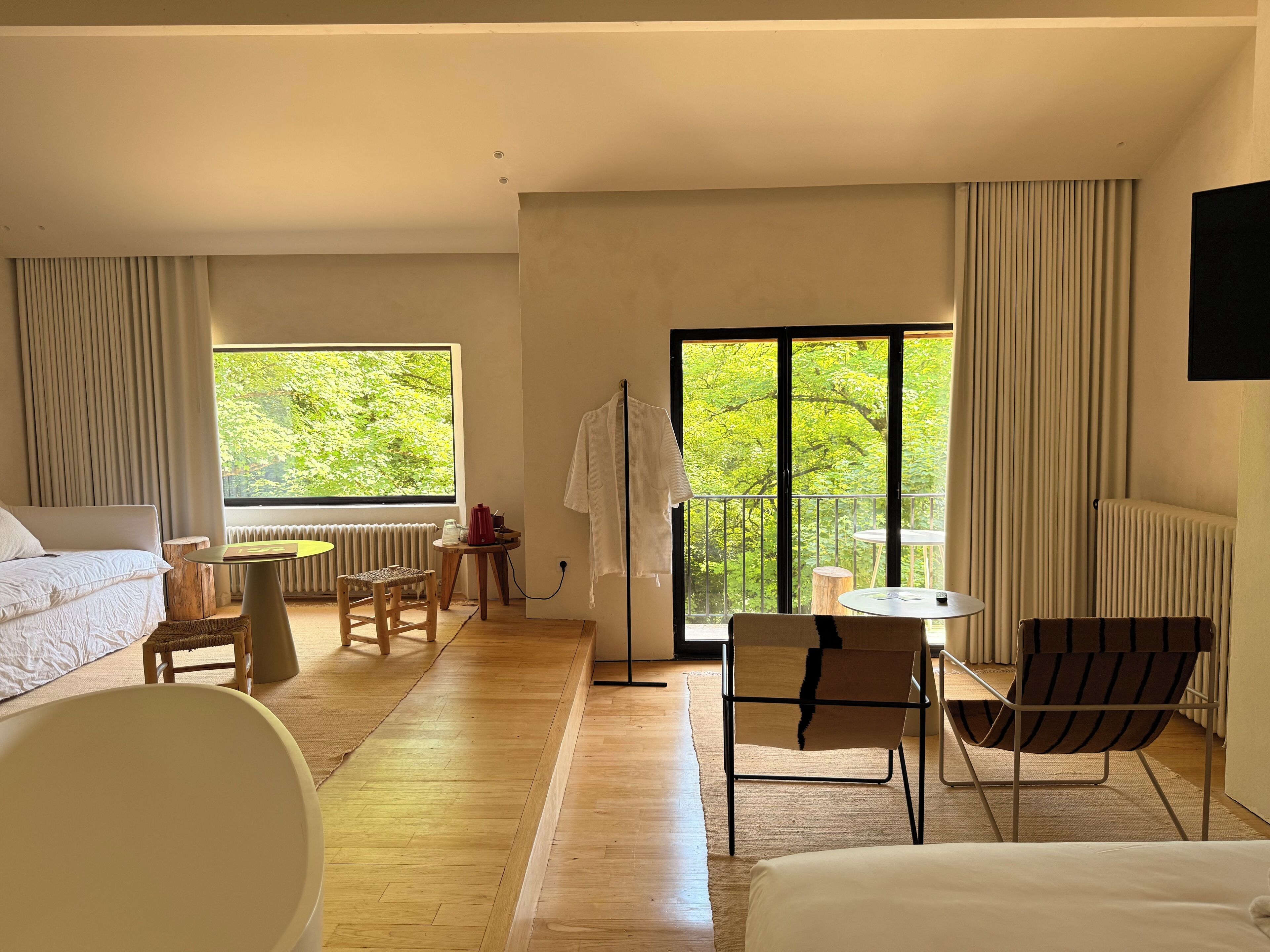 Capucine | Coffres-forts dans les chambres, décoration personnalisée