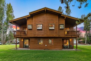 Condo, 3 Bedrooms | Exterior - 589 Danube Drive 3 Bedroom Condo (South Lake Tahoe)