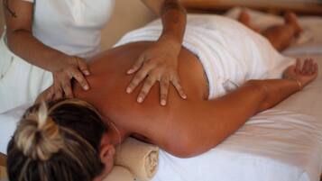 การนวดด้วยหินร้อน, การนวดแบบดีพทิชชู