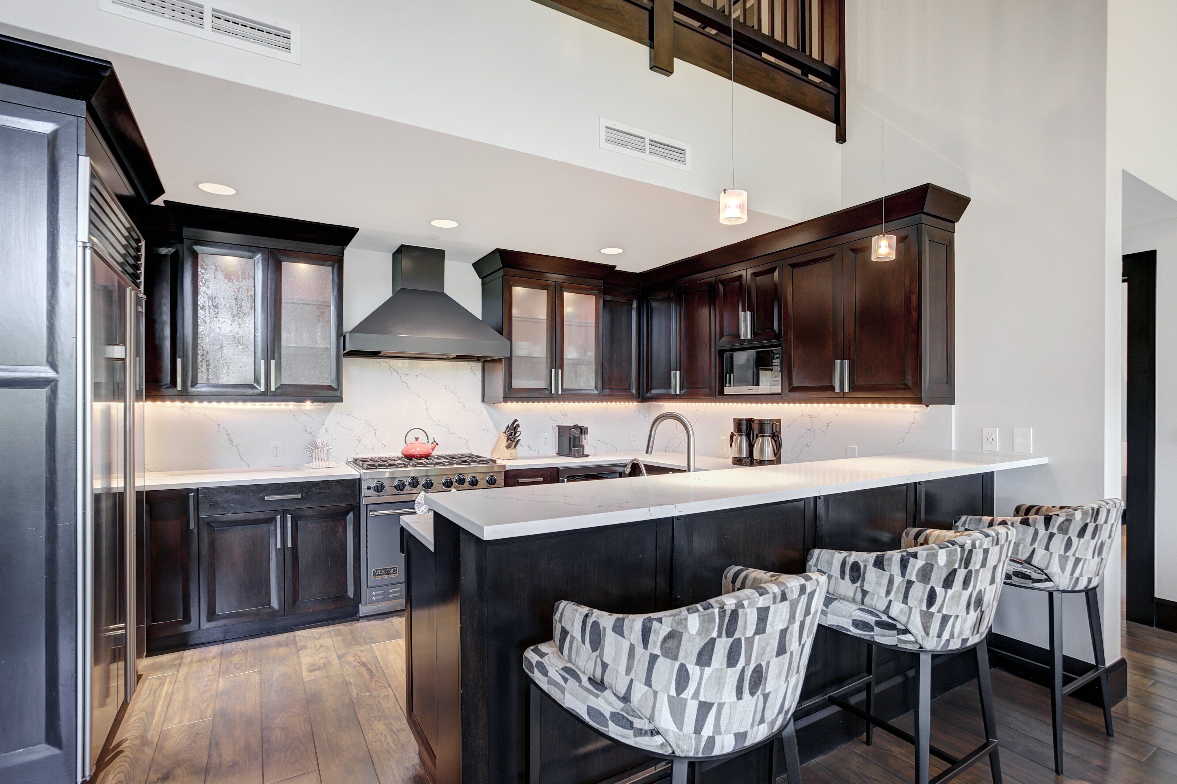 Condo, 3 Bedrooms | Private kitchen | Fridge, oven, coffee/tea maker, toaster