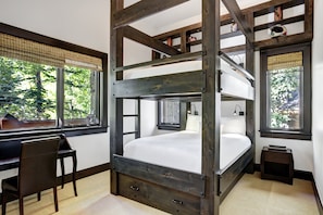 Condo, 3 habitaciones | 3 habitaciones, tabla de planchar con plancha y wifi gratis