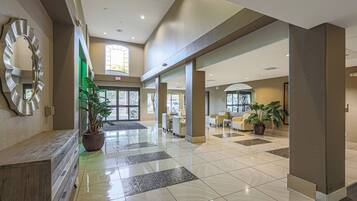 Condo, 2 Bedrooms | Interior
