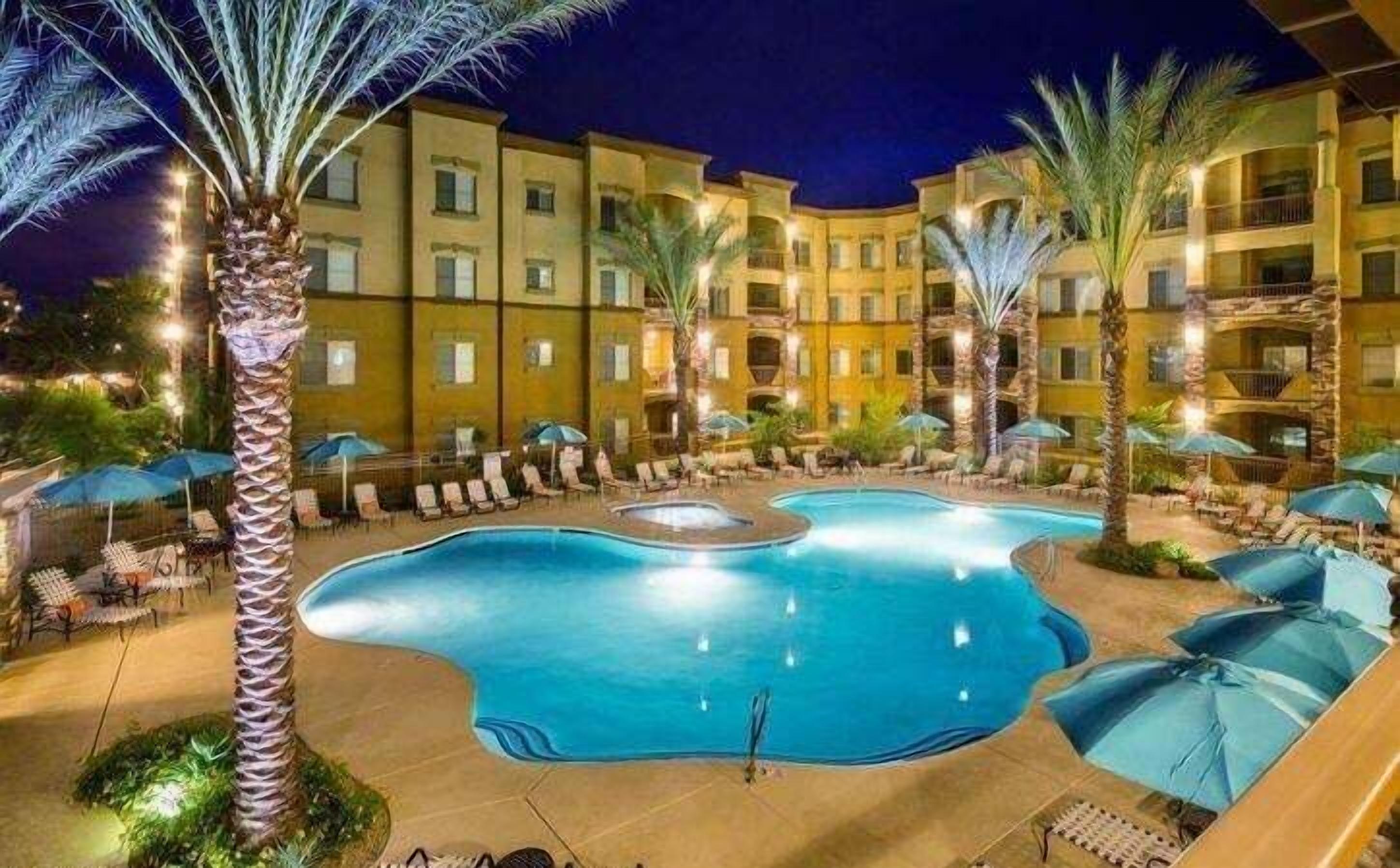 Condo, 2 habitaciones | Alberca | Alberca climatizada 