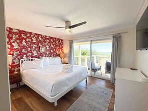 7 bedrooms, iron/ironing board, WiFi, bed sheets