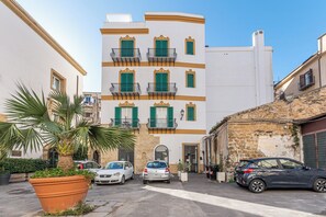 Exterior - Palazzo Giglio Charme Suites by Wonderful Italy (Palermo)