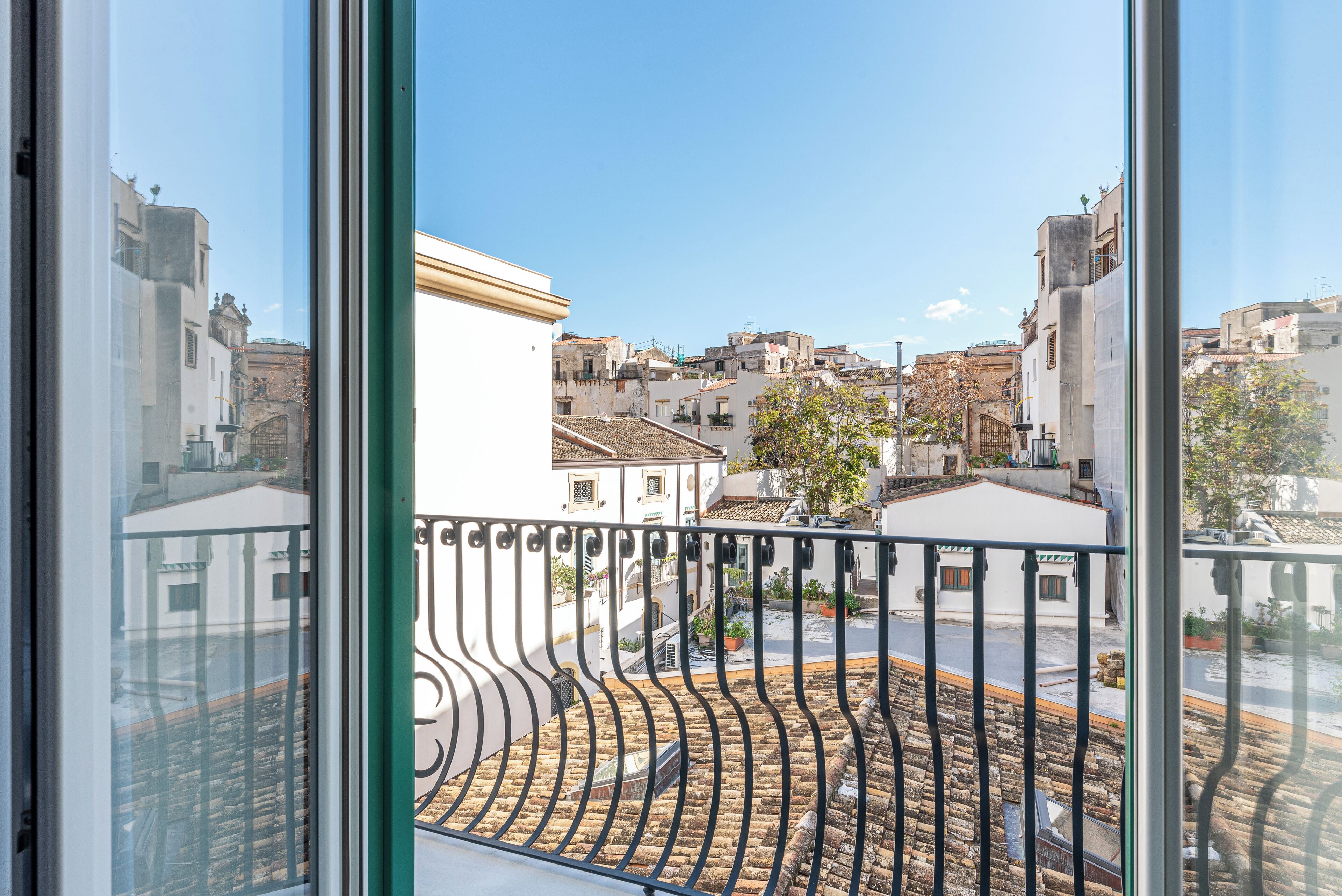 Apartemen Klasik, 1 Tempat Tidur Queen dengan tempat tidur Sofa, balkon | Balkon