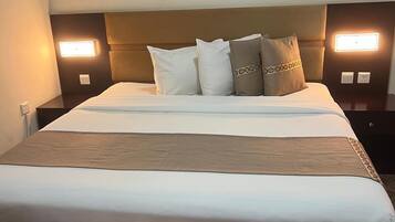 Suite Deluxe, vistes a la ciutat | Wifi gratuïta