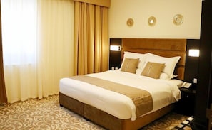 Deluxe Suite, City View | Free WiFi