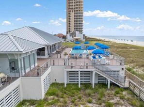 Terrace/patio - Emerald Shores Private Beach Club, Bar, Pool (Pensacola)