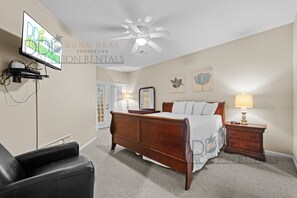 3 chambres, fer et planche à repasser, Wi-Fi, draps fournis