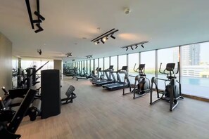Gym - Elegant 1BR Stay in Binghatti Heights (Dubai)