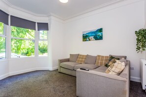 Living area - Victoria Embankment (Darlington)